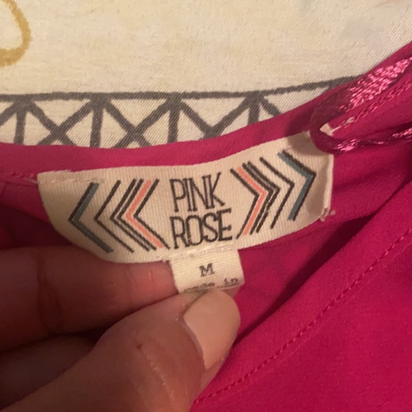 Women’s blouse bundle - Picture 2 of 9